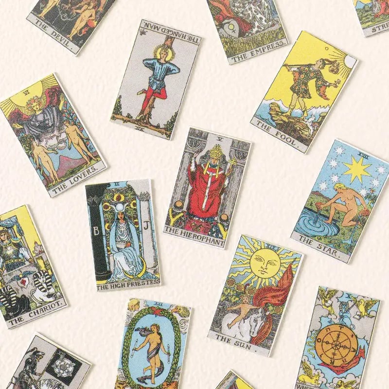 🔥 Winzige Tarotkarten-Halskette