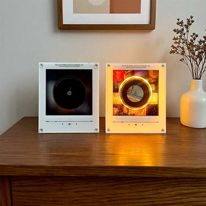 Magnetischer NFC-Musikplayer mit Nachtlicht – Intelligenter Mini-Schallplattenspieler aus Acryl mit automatischer Wiedergabe, Umgebungsbeleuchtung & benutzerdefinierten Titeln